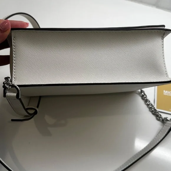 Michael Kors Jet Set Large Fulflap Chain Saffiano Leather Crossbody Bag White - Picture 9 of 9